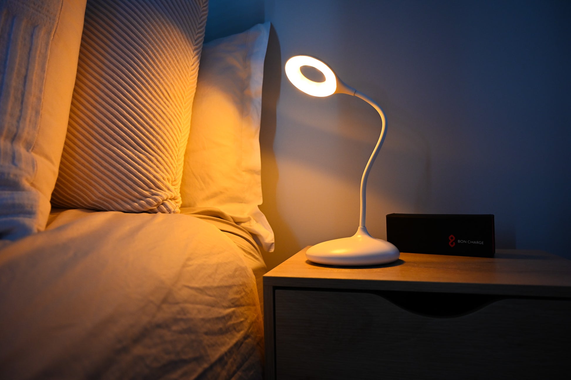 Full Spectrum Lamp (White) Full Spectrum Lamp Morning and Afternoon Setting